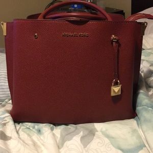 Micheal Kors bag